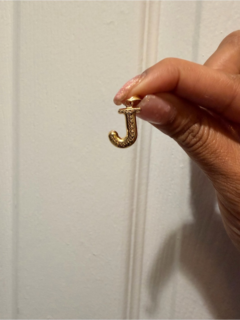 18K Solid Yellow Gold - J pendant